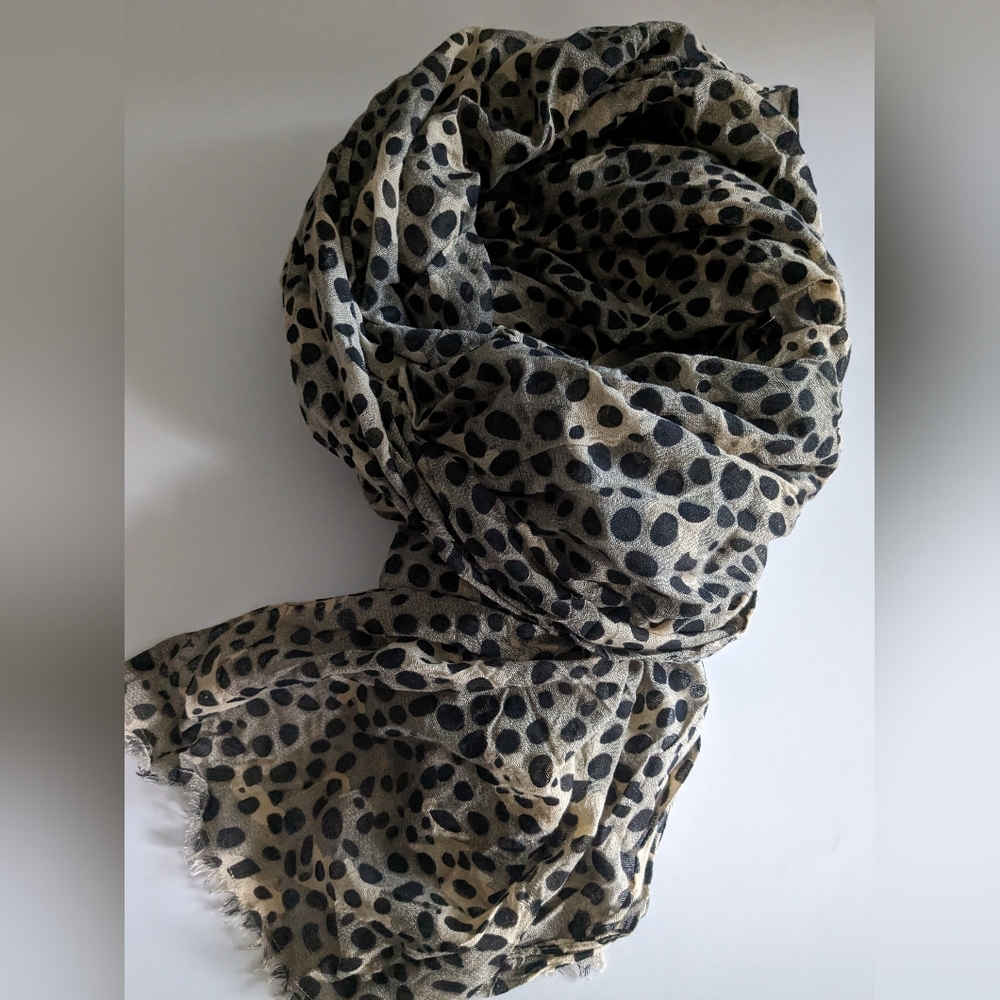 Yaya  leopard print scarf